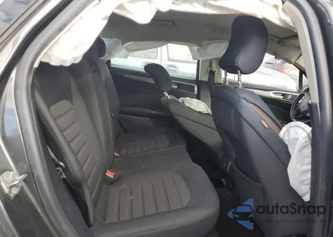 2019 Ford Fusion Se z USA, uszkodzony, nr VIN 3FA6P0LU4KR274282